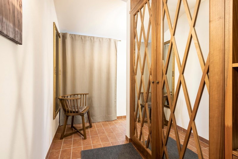 Heritage Hotel Maskovica Han, Pakoštane, Croatia