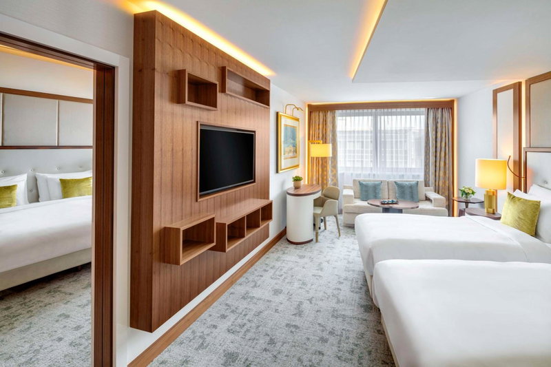 Kempinski Hotel Corvinus Budapest, Budapest, Венгрия