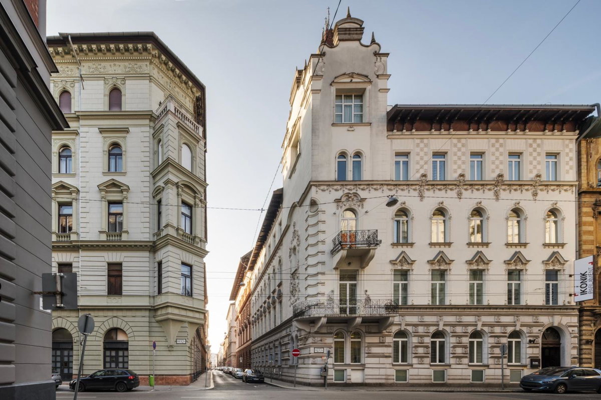 Hôtel · Ikonik Parlament, Budapest VI. Keruelet