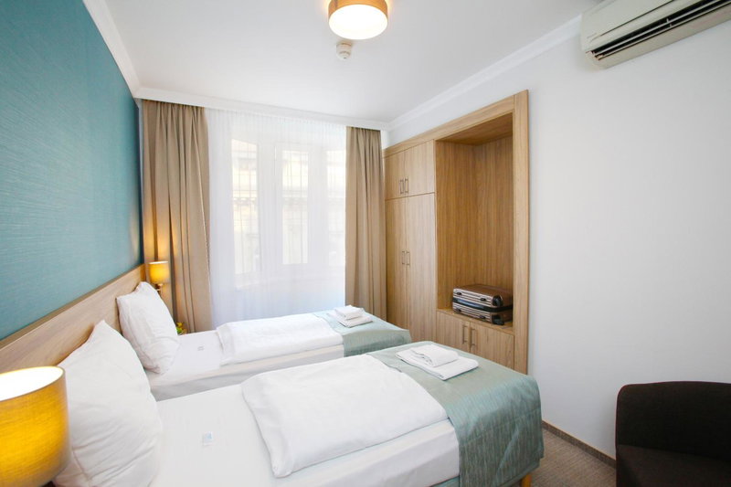 Medos Hotel, Budapest VI. keruelet, Hungary