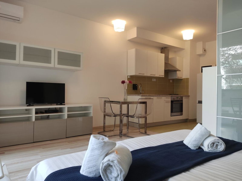 Corvin Center Suites, Jozsefvaros, Hungría