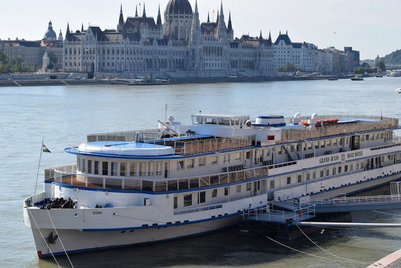 Grand Jules Boat Hotel Budapest, Budapest, Венгрия
