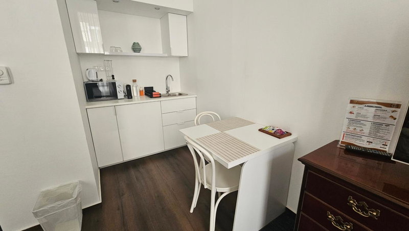 OPERA16 Guestrooms, Budapest VI. keruelet, Венгрия