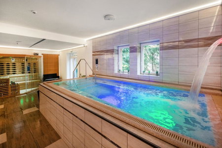 Royal Club Hotel, Szentendre, Hungary
