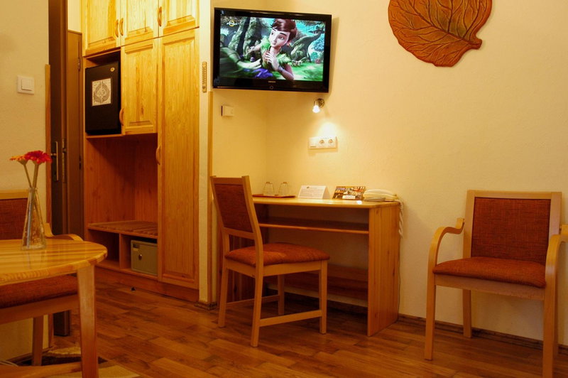 Hotel Manzard Panzio, Jozsefvaros, Hungary