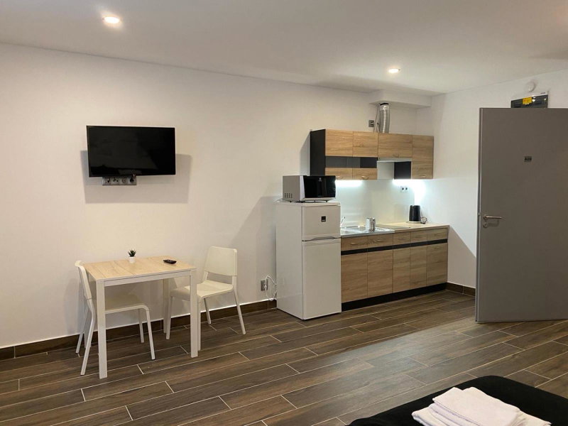 M70 Apartmanház, Miskolc, Венгрия