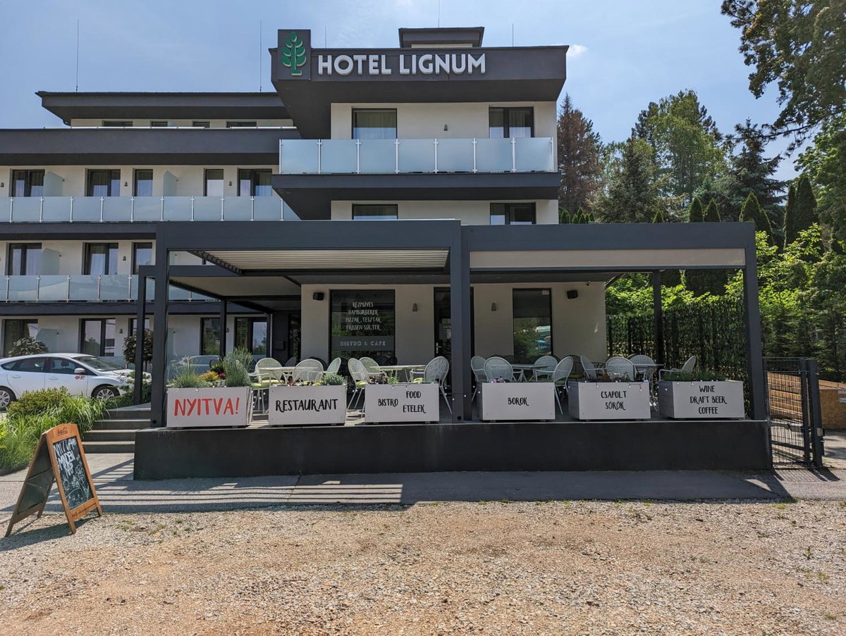 Lignum Hotel, Венгрия
