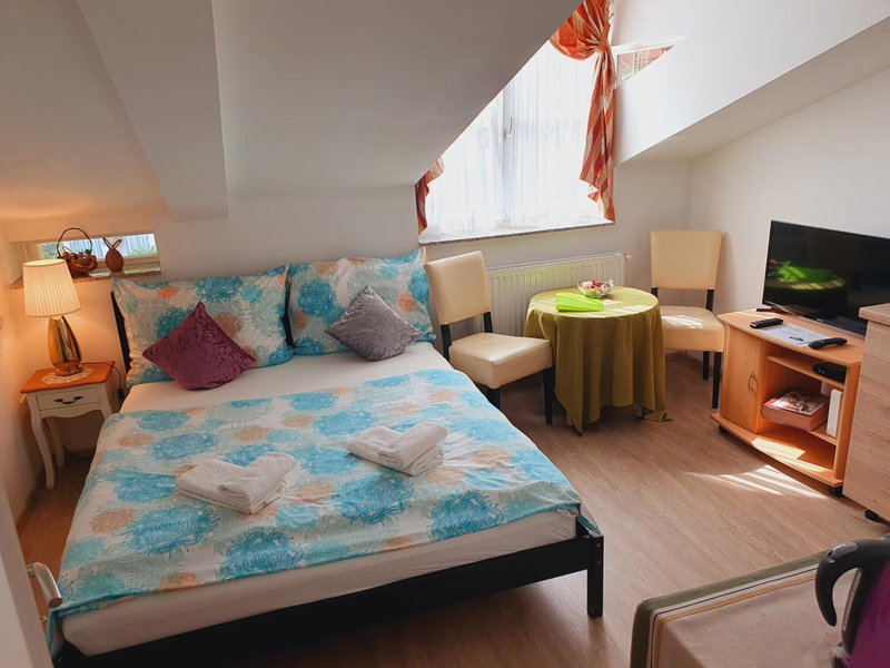 Karmelita Boutique Apartman, Sopron, Hongrie