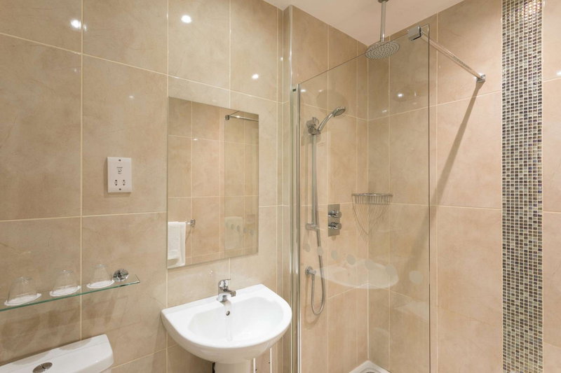 Park Inn by Radisson Shannon Airport, Ennis, Ирландия