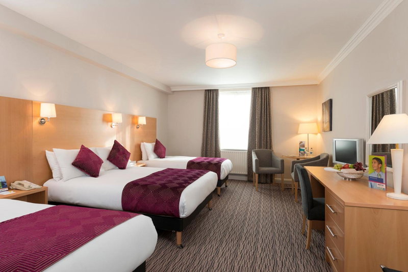 Park Inn by Radisson Shannon Airport, Ennis, Ирландия