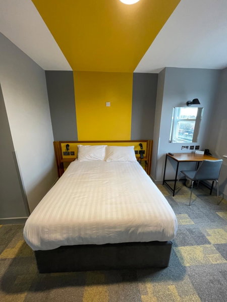 Fitzsimons Hotel Temple Bar, Dublin, Ireland
