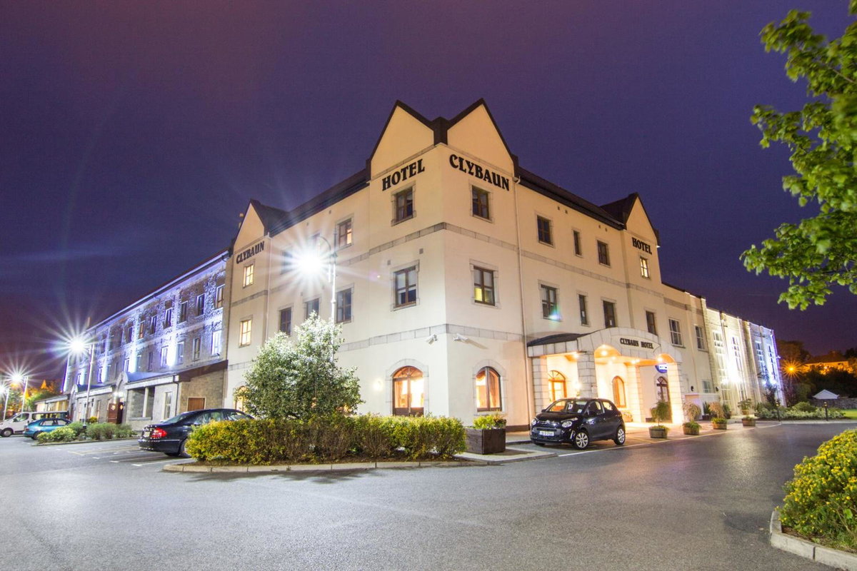 Hotel · Clybaun Hotel, Galway