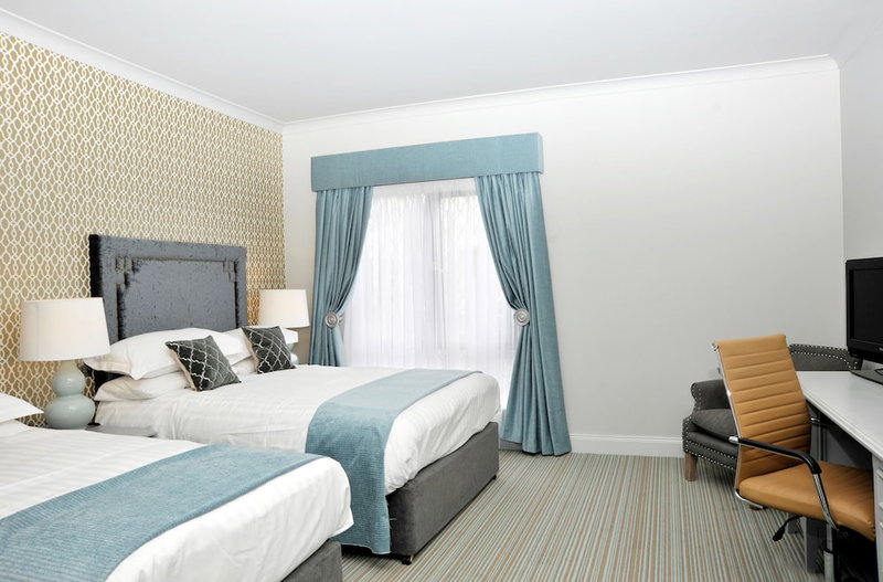 Treacys Oakwood Hotel, Ennis, Ирландия