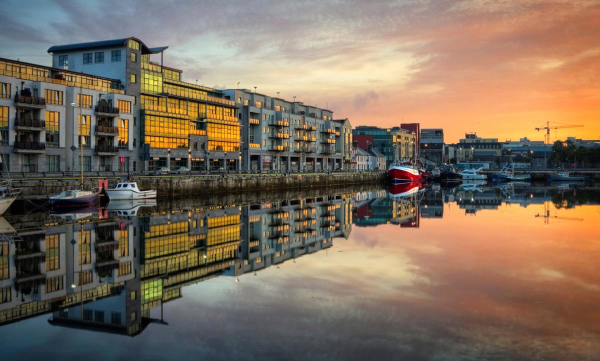 Hotel · The Residence Hotel, Galway
