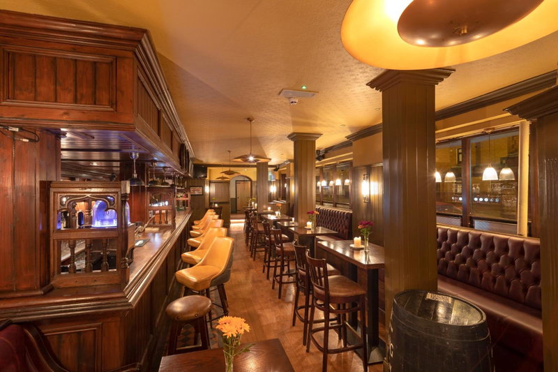 McGettigan's Townhouse - Olives & Figs Bistro, Dublin, Irland