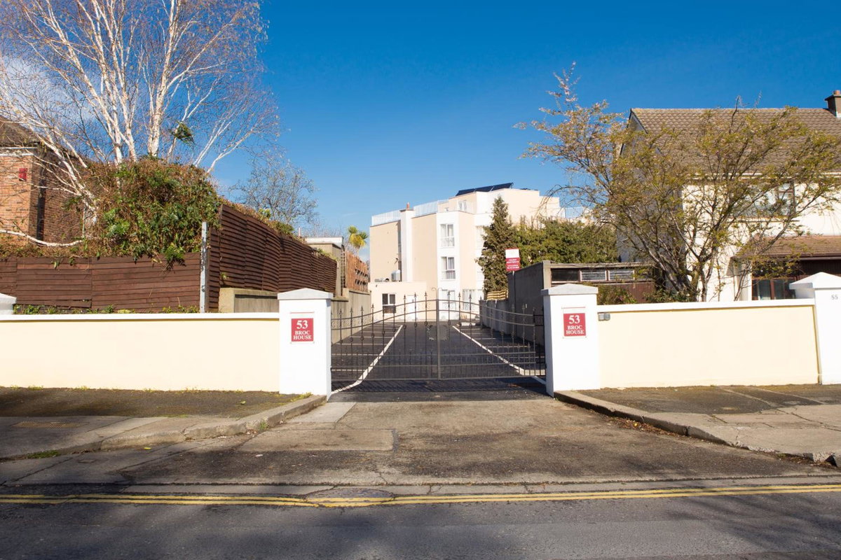 Hotel · Broc House Suites, Dublin