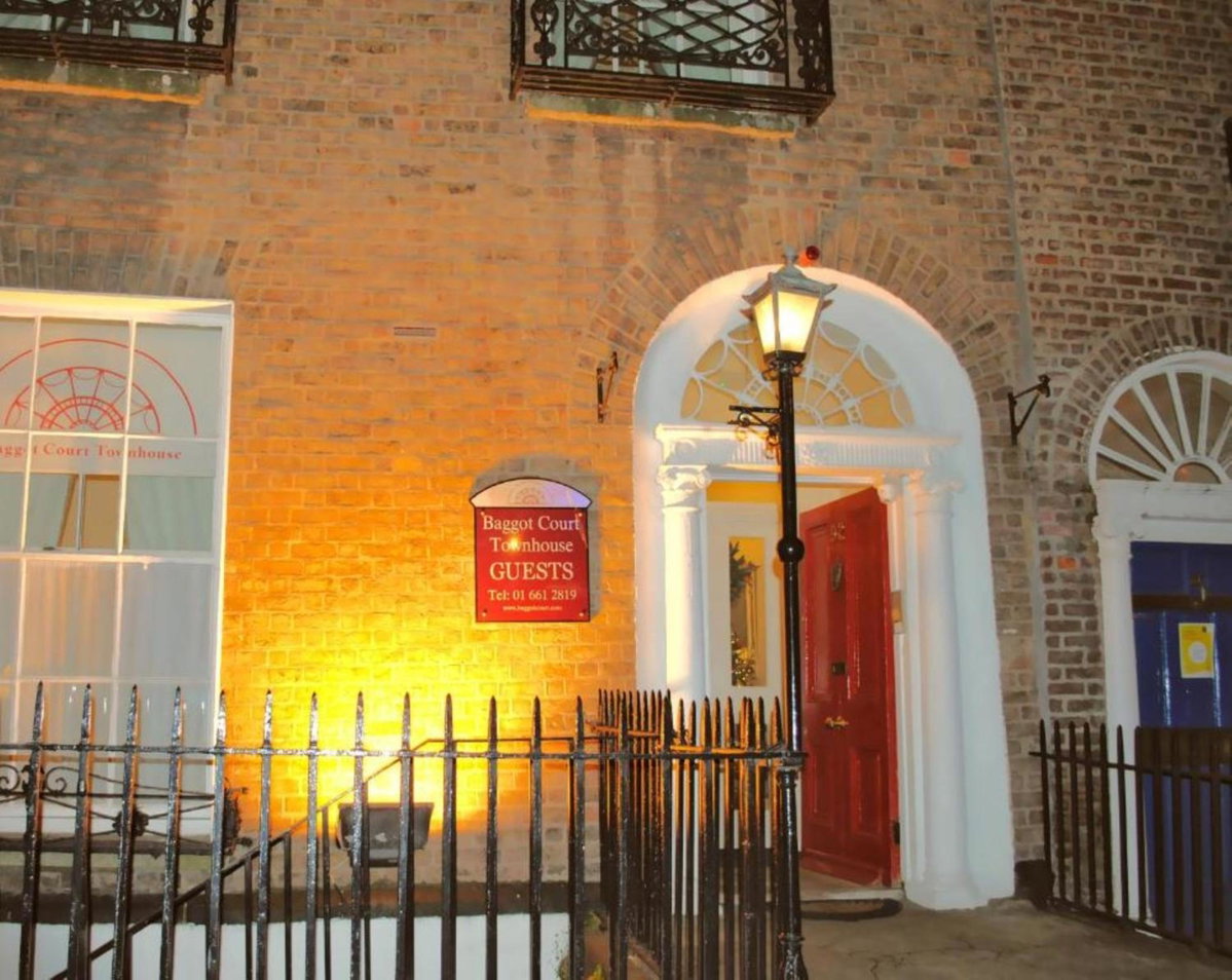 Hôtel · Baggot Court Townhouse, Dublin