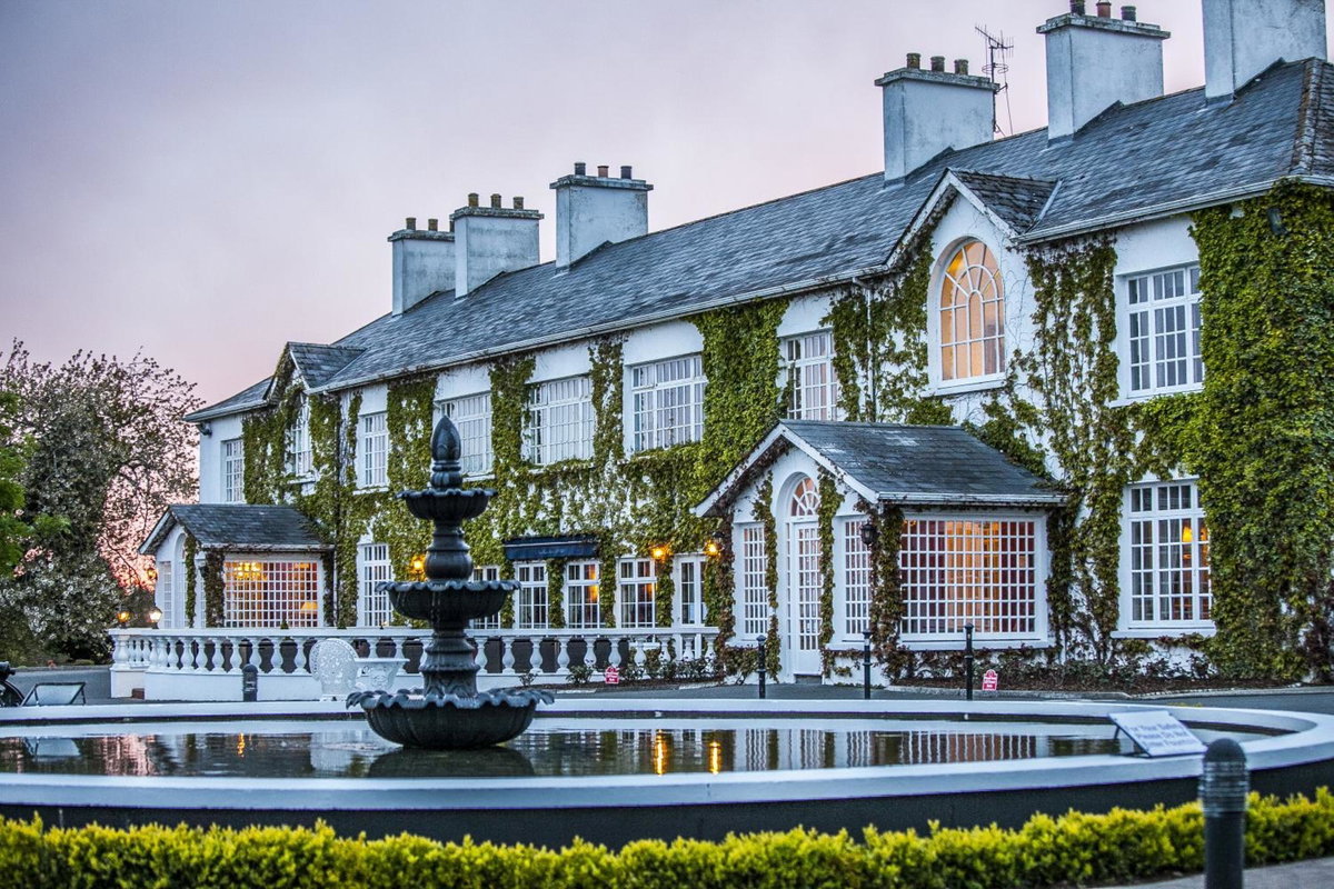 Hotel · Crover House Hotel & Golf Club, Mountnugent