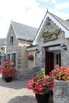 Bunratty Manor Hotel, Limerick, Ireland