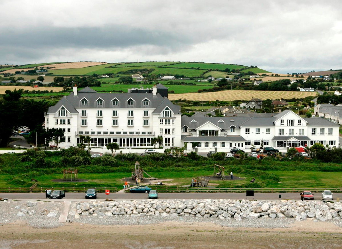 Hôtel · Garryvoe Hotel, Ballycotton