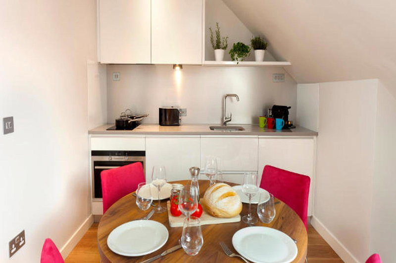 PREMIER SUITES Dublin, Ballsbridge, Dublin, Ireland