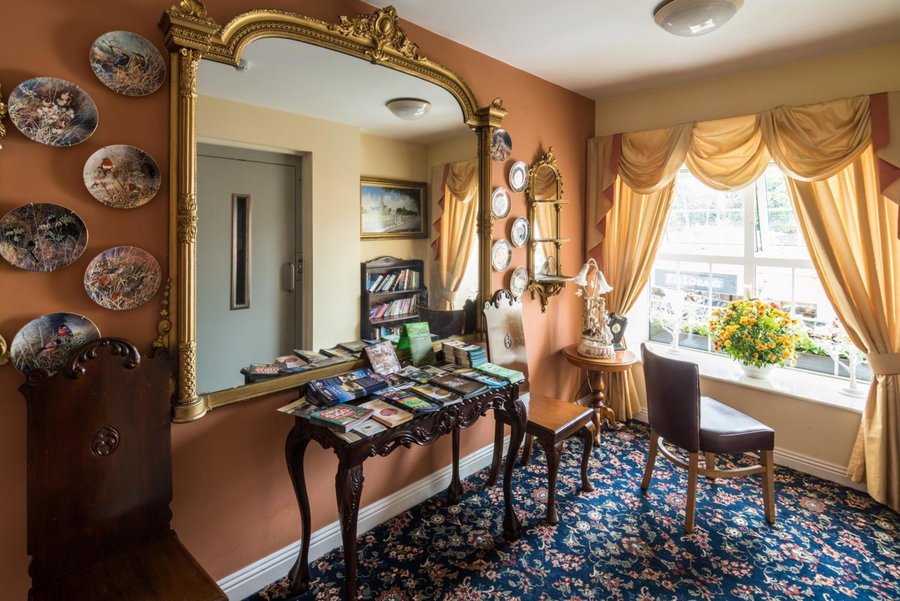 Murphy's Hotel, Tobercurry, Ireland