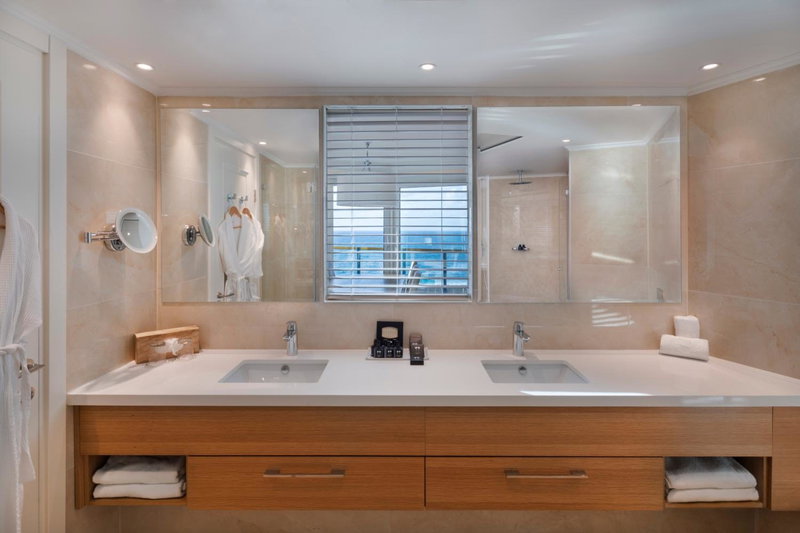 Herbert Samuel Okeanos Suites Herzilya, Herzliya, Израиль