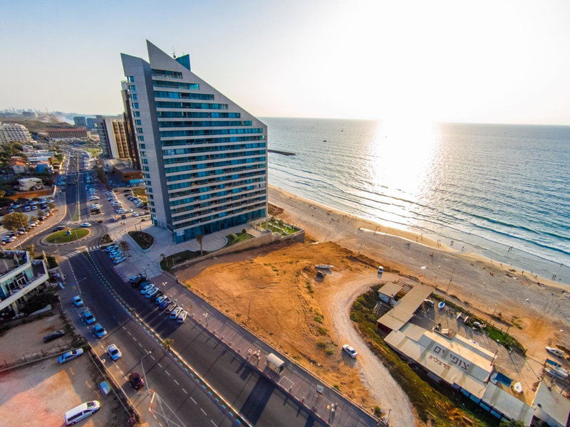 Herbert Samuel Okeanos Suites Herzilya, Herzliya, Израиль