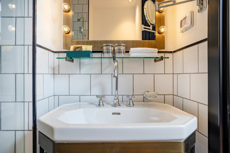 Backstage Hotel - an Atlas Boutique Hotel, Tel Aviv, Израиль