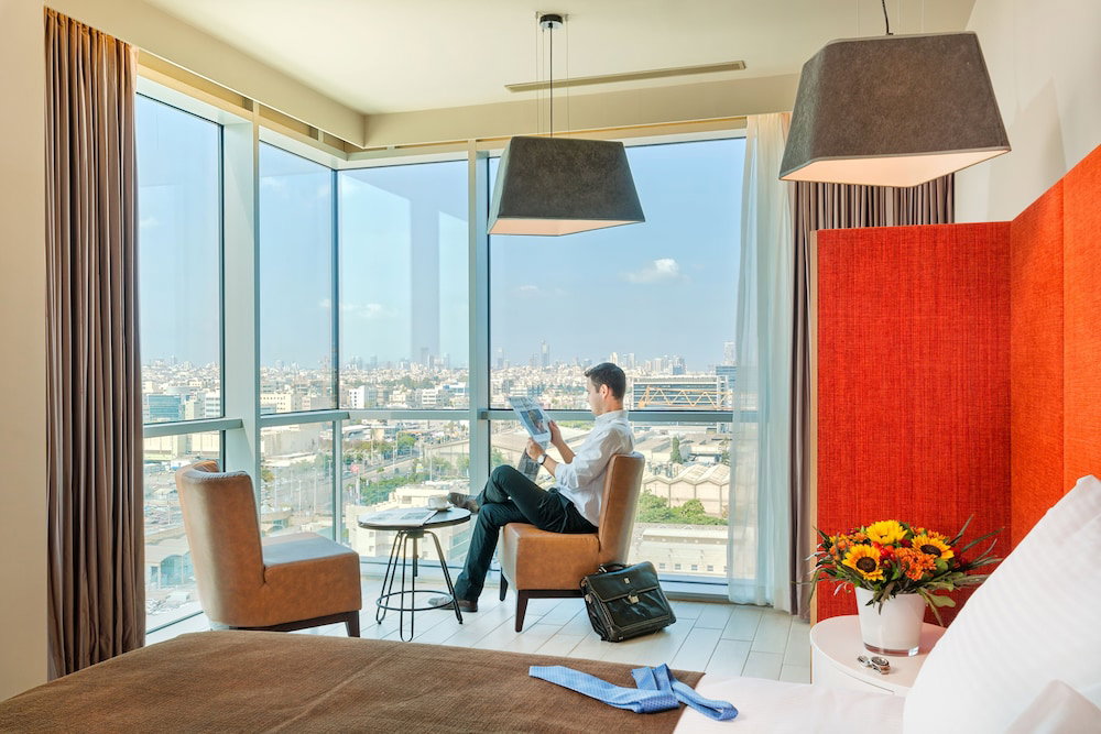 Hôtel · Prima Link, Giv'at Shmuel