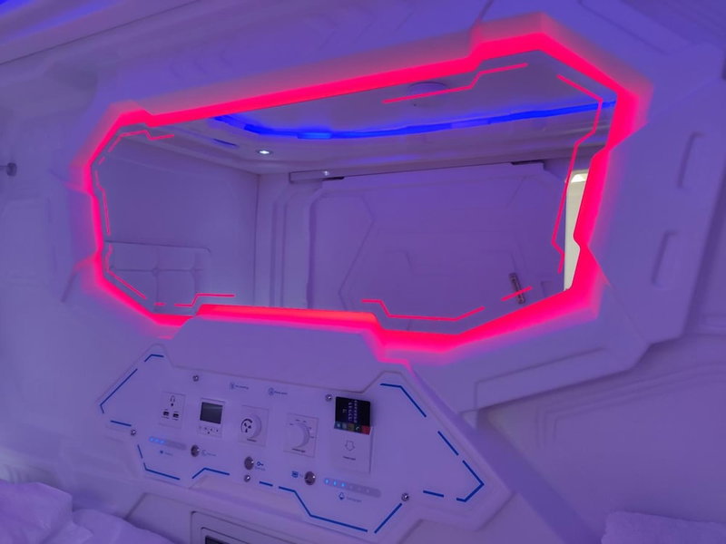 Capsule & Dormitory Space-X, West Jerusalem, Israel