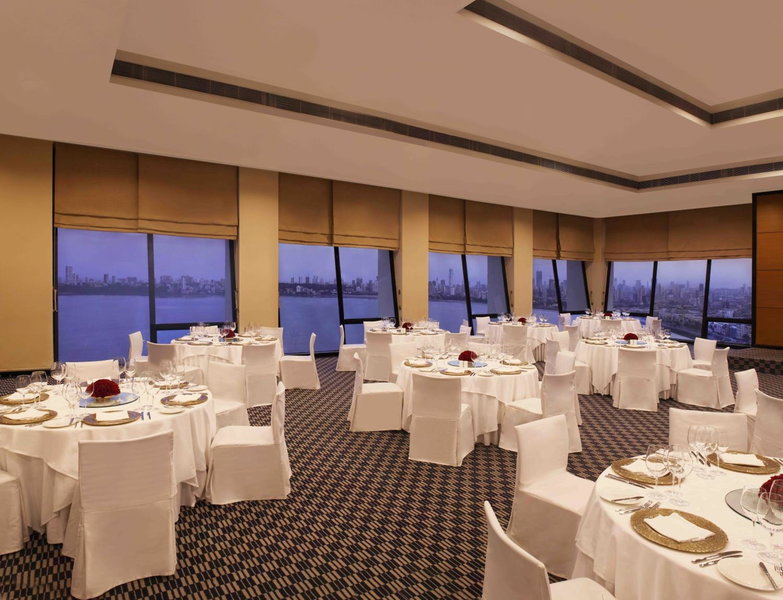 Trident Nariman Point, Uran, Inde