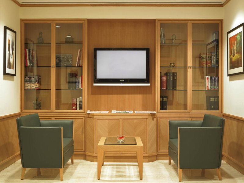 Trident Nariman Point, Uran, Inde