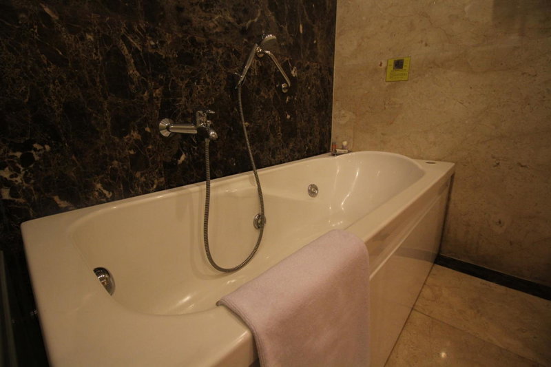 Fortune Select JP Cosmos, Bengaluru - Member ITC Hotels' Group, Bengaluru, Indien