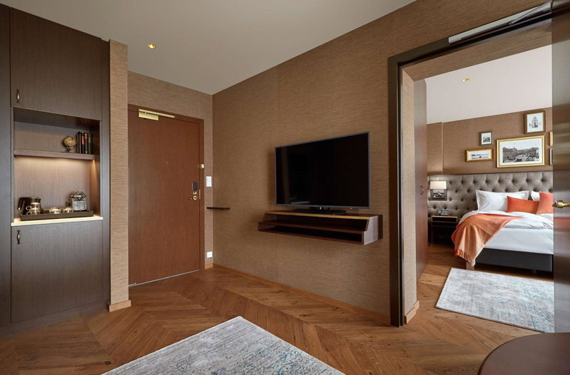 Reykjavik Konsulat Hotel, Curio Collection By Hilton, Reykjavík, Iceland