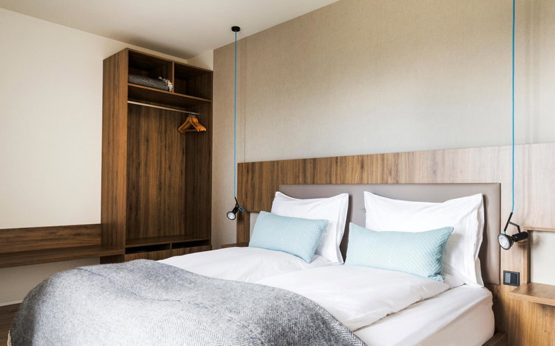 Hotel Berg by Keflavik Airport, Keflavík, Исландия
