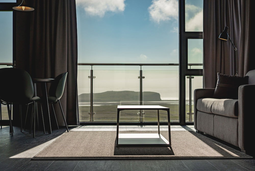 Hotel · Black Beach Suites, Vik I Myrdal