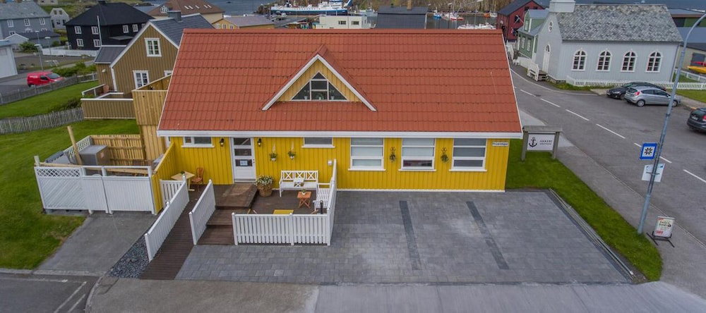 Отель · Akkeri Guesthouse, Stykkisholmur
