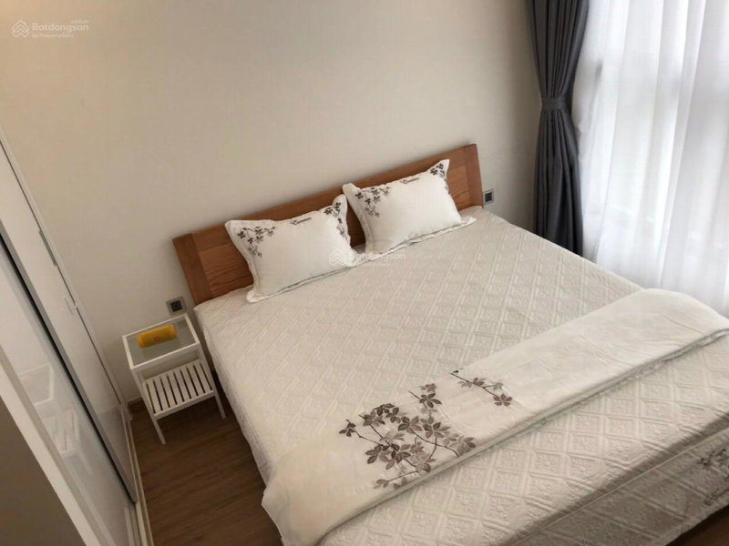 Apartment for rent in Ha Dong, Vietnam · Vinhomes Green Bay Me Tri · 2 rooms, 2 baths