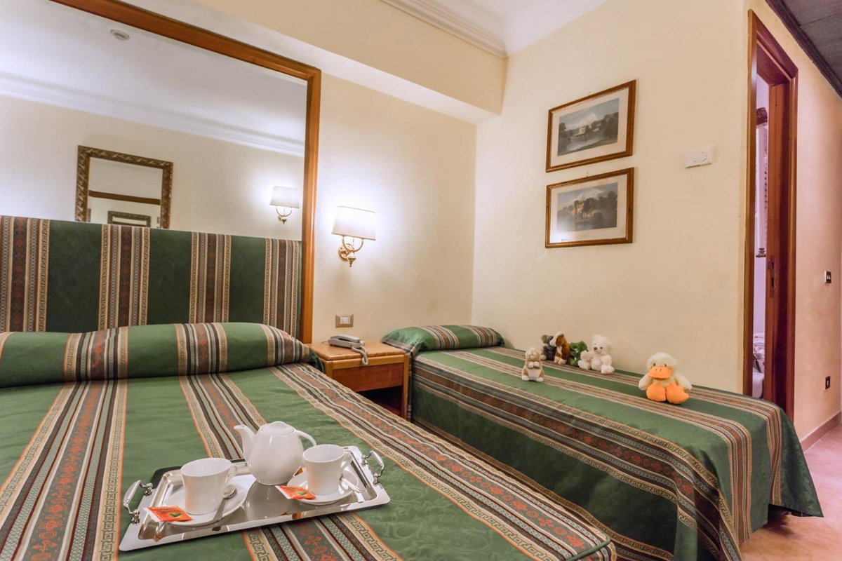 Raeli Hotel Regio, Italy