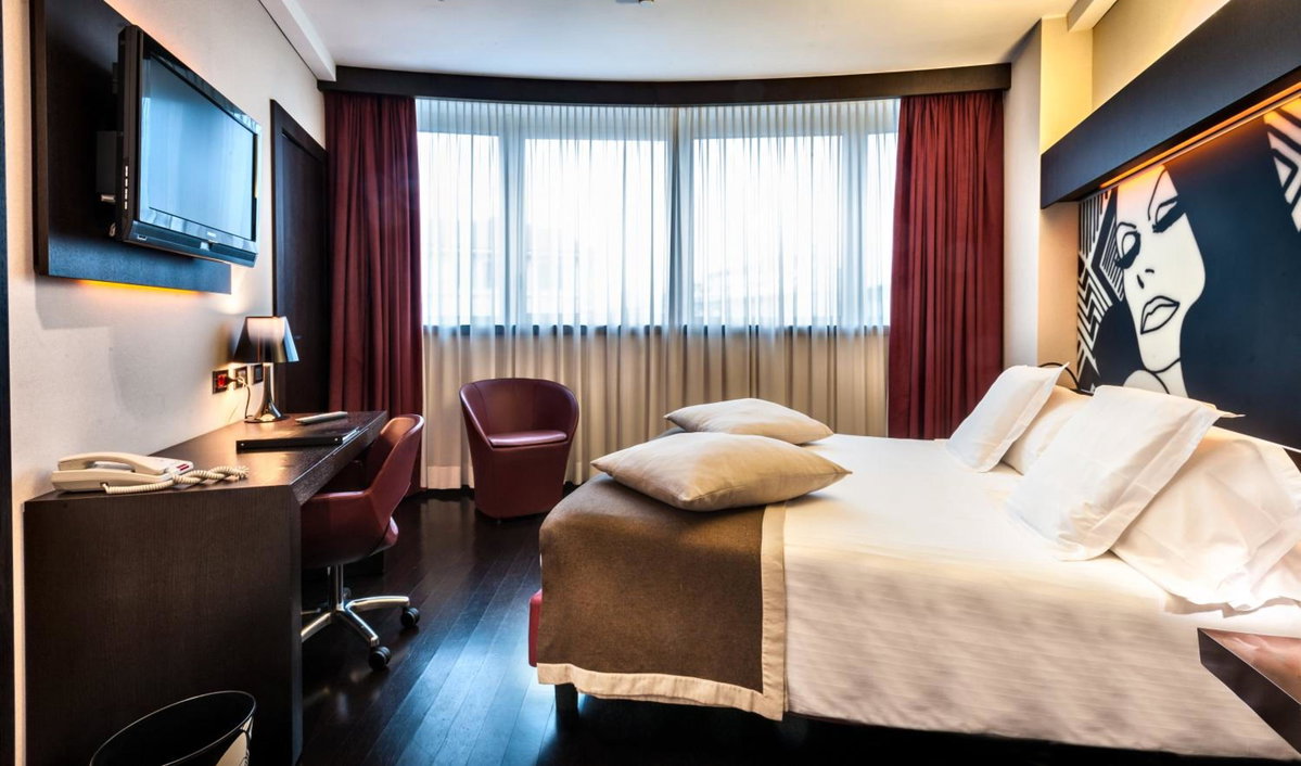 Hotel · Crowne Plaza Milan City by IHG, Milan