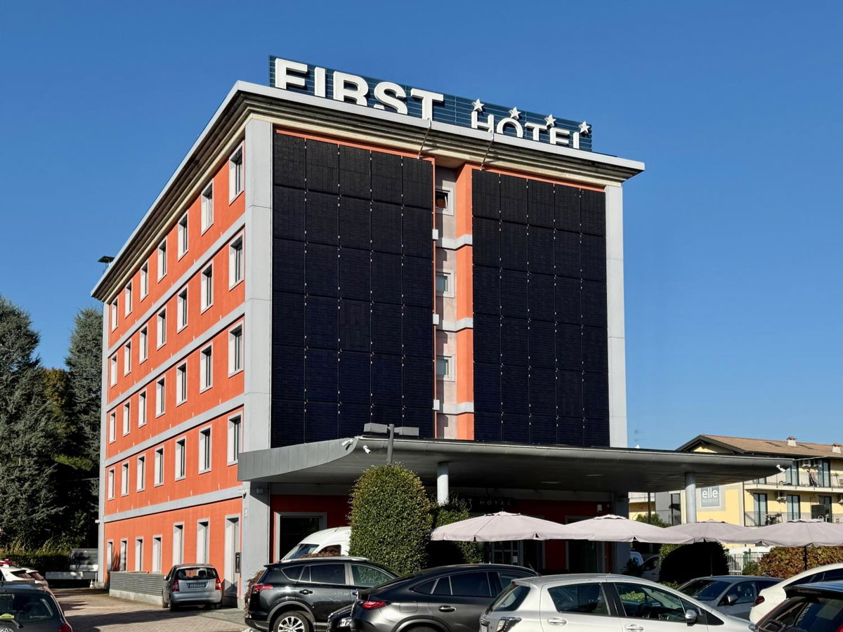 Hotel · First Hotel Malpensa, Gallarate