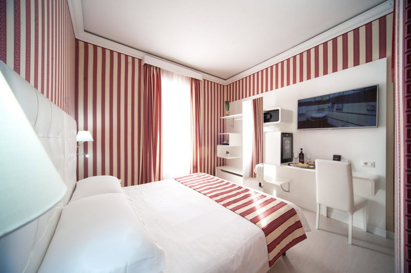 Relais Trevi 95 Boutique Hotel, Rome, Италия