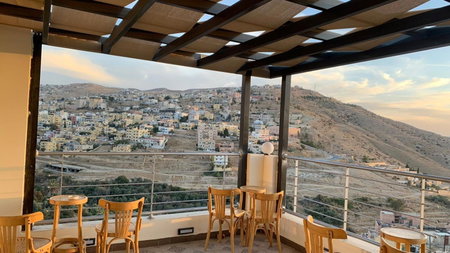 Shaqilath Hotel, Wadi Musa, Jordan