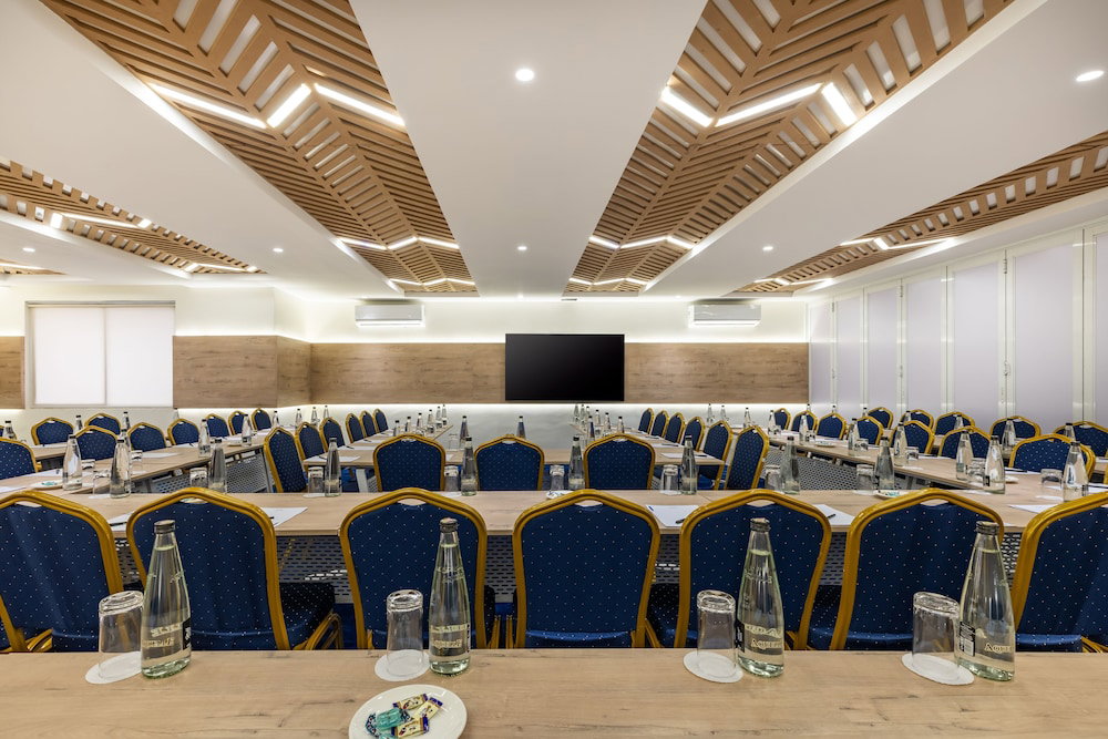 Premium Inn, Kenia