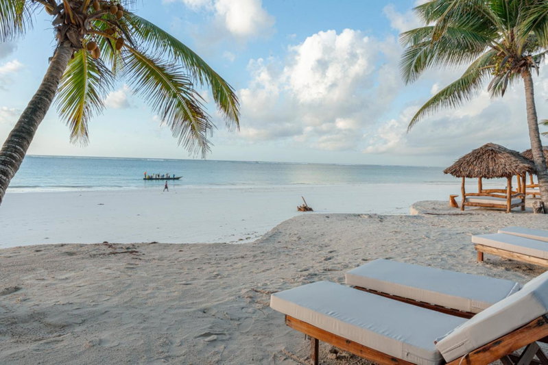 Waterlovers Beach Resort, Diani Beach, Kenya
