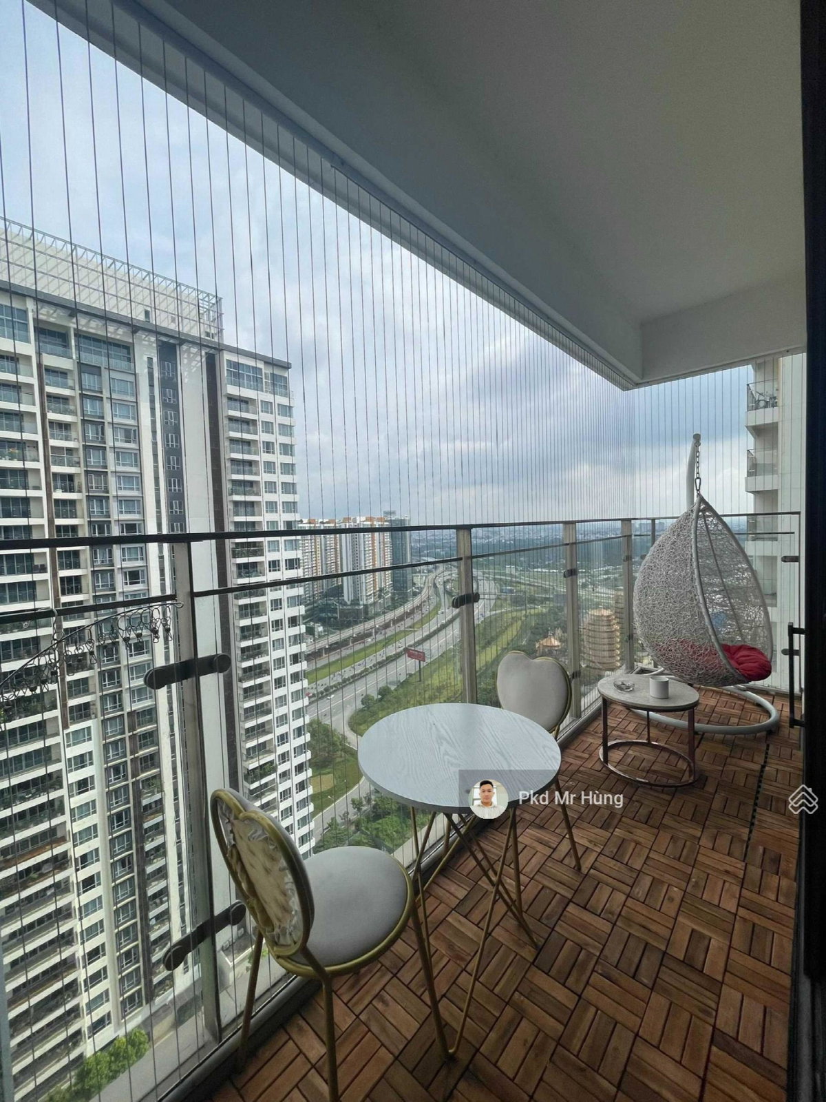 Estella Heights, Vietnam