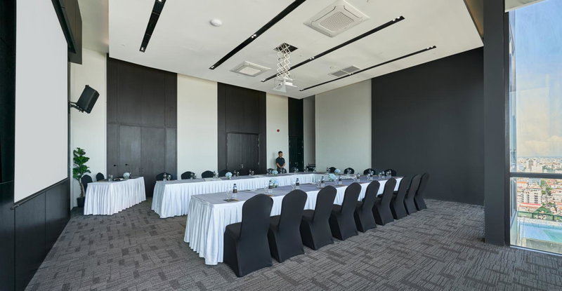 Luxcity Hotel & Apartment, Phnom Penh, Cambodia
