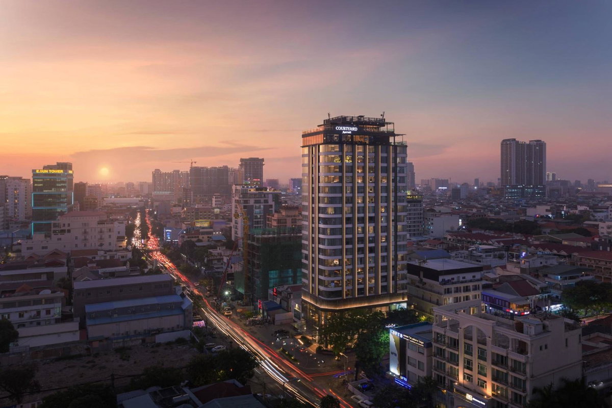 Hotel · Courtyard by Marriott Phnom Penh, Phnom Penh