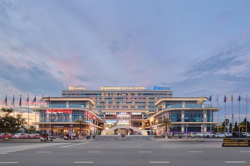 Crowne Plaza Phnom Penh by IHG, Phnom Penh, Camboya